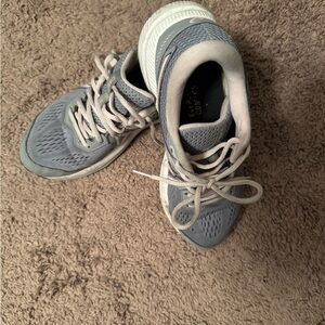 Asics Women's Light Gray and Pale Pink Athletic Running Shoes